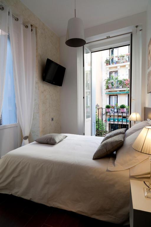 THC Latina Hostel Madrid Exterior foto