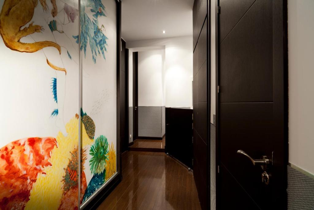 THC Latina Hostel Madrid Exterior foto